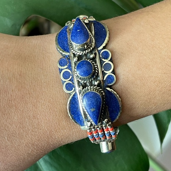 Tibetan silver gemstone ethnic bracelets - Picture 14 of 16